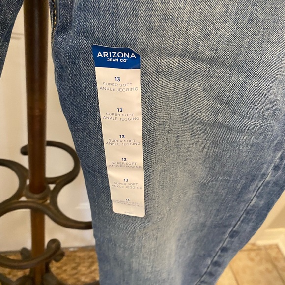NWT Arizona Super Soft Ankle Jeggings Jeans 13 - Picture 3 of 10